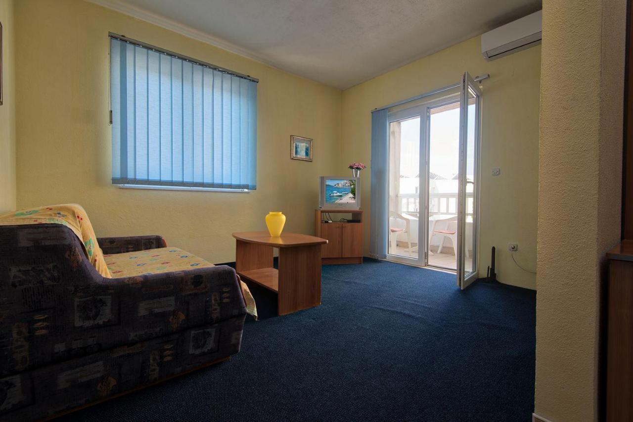 Apartmani Jogunica ネウム エクステリア 写真