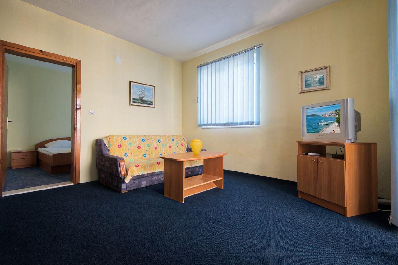 Apartmani Jogunica ネウム エクステリア 写真